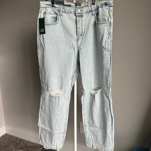 🧡 3/$15 C- Wild Fable Super High Rise Straight Light Wash Jeans Size 17S - Picture 2 of 7